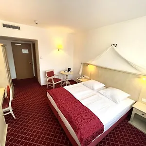 Chateau Kurfuerstendamm מלון ברלין